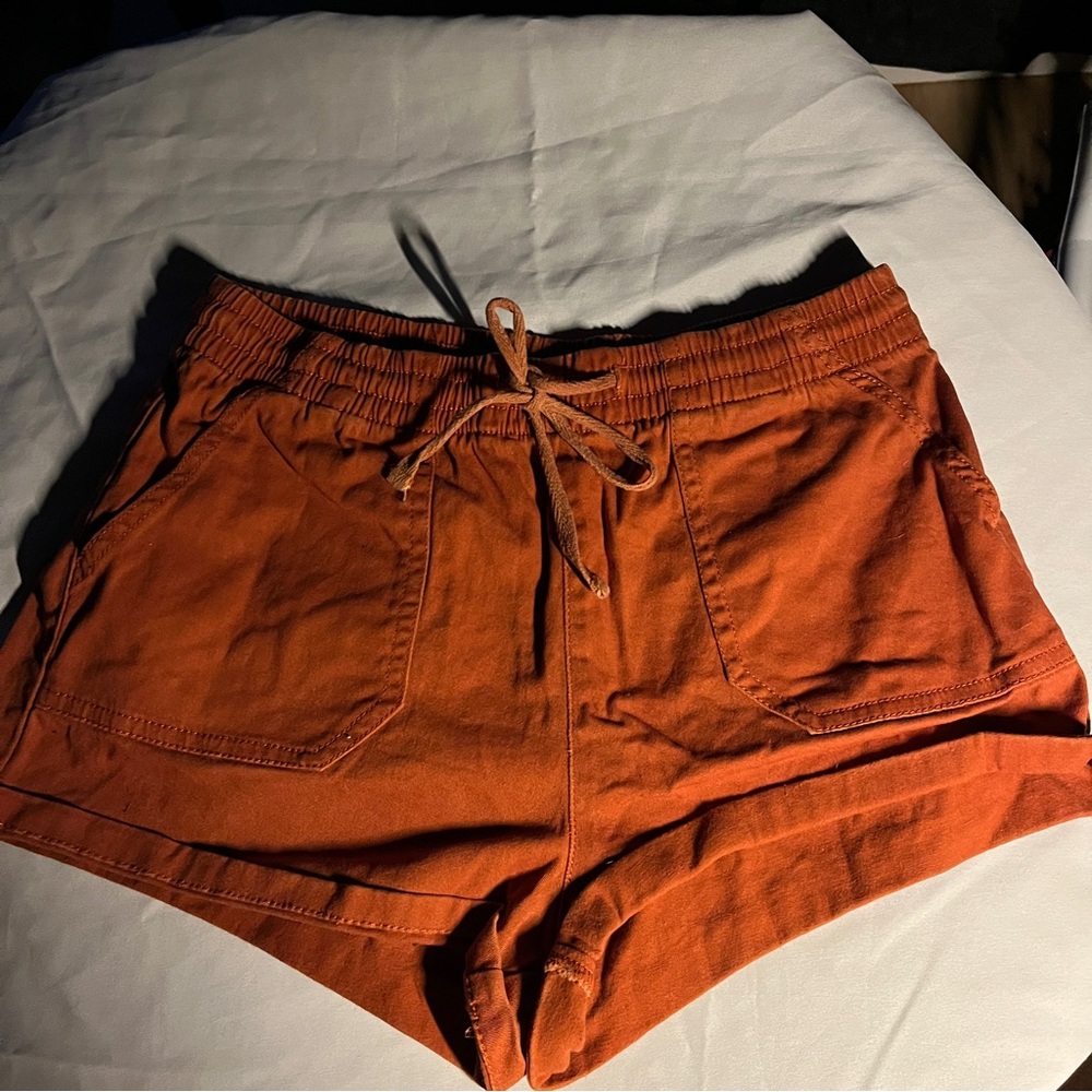Bluenotes High Waist Orange Shorts